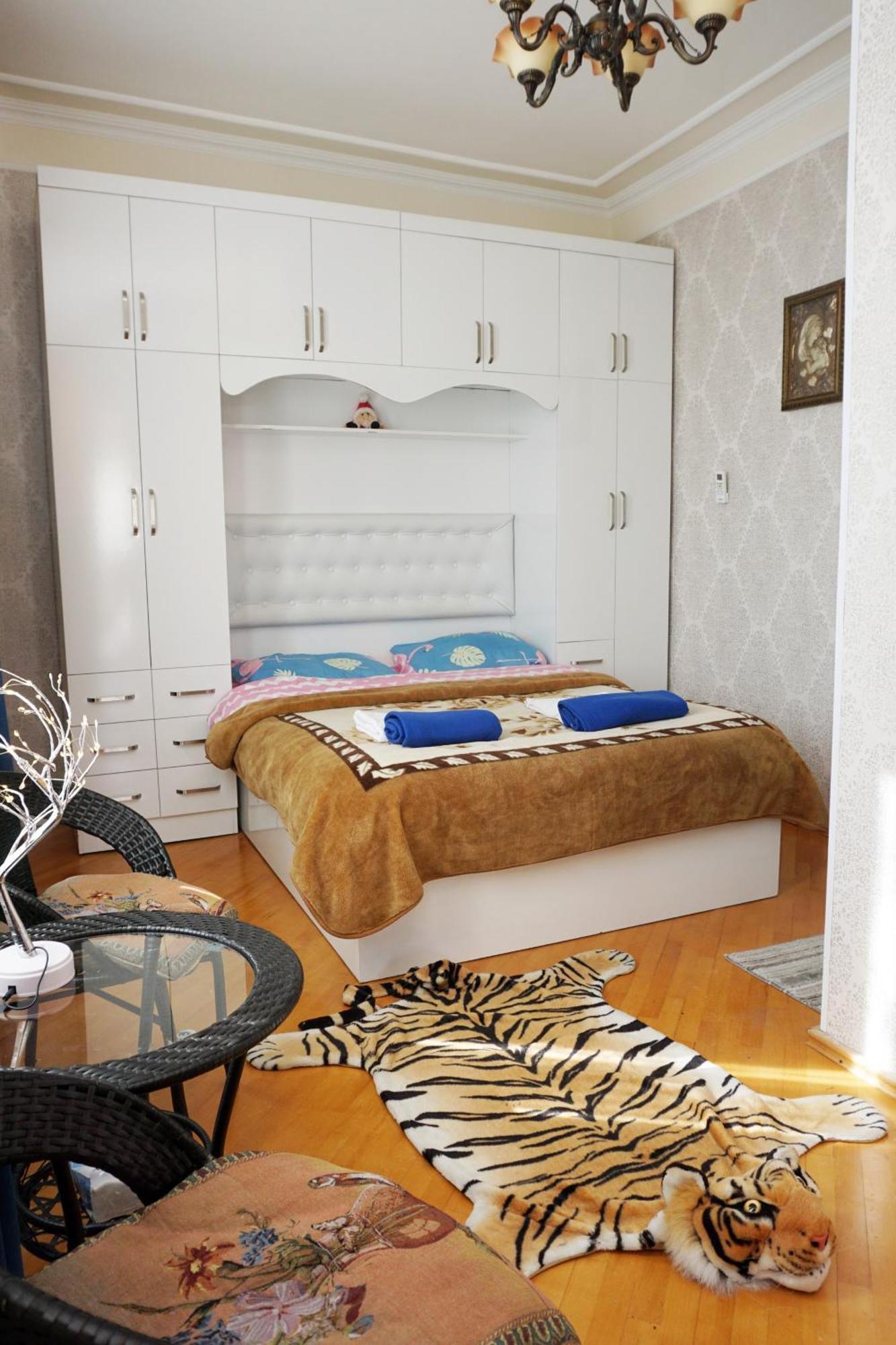 Belas House With Terrace Кутаиси Экстерьер фото