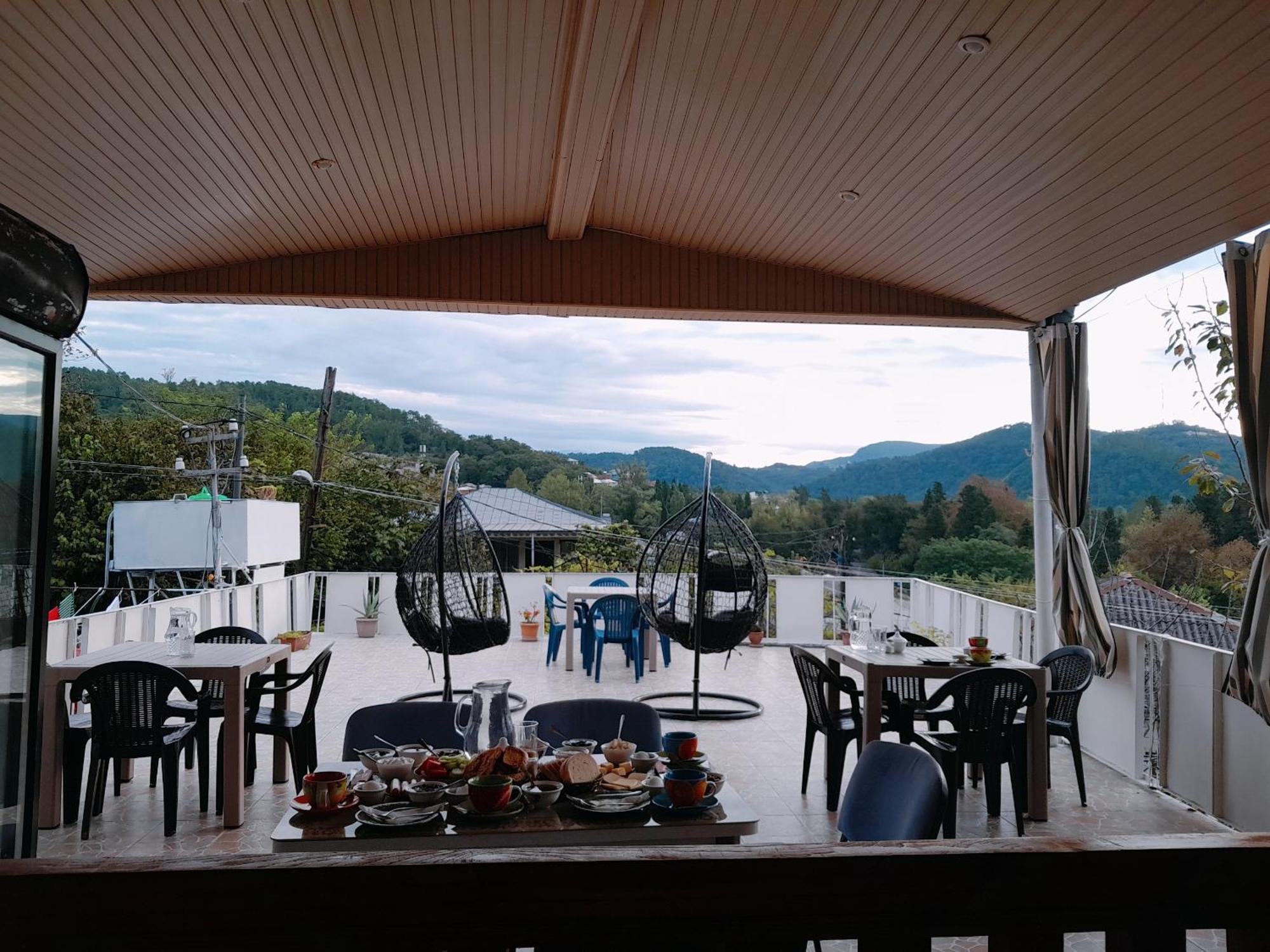Belas House With Terrace Кутаиси Экстерьер фото