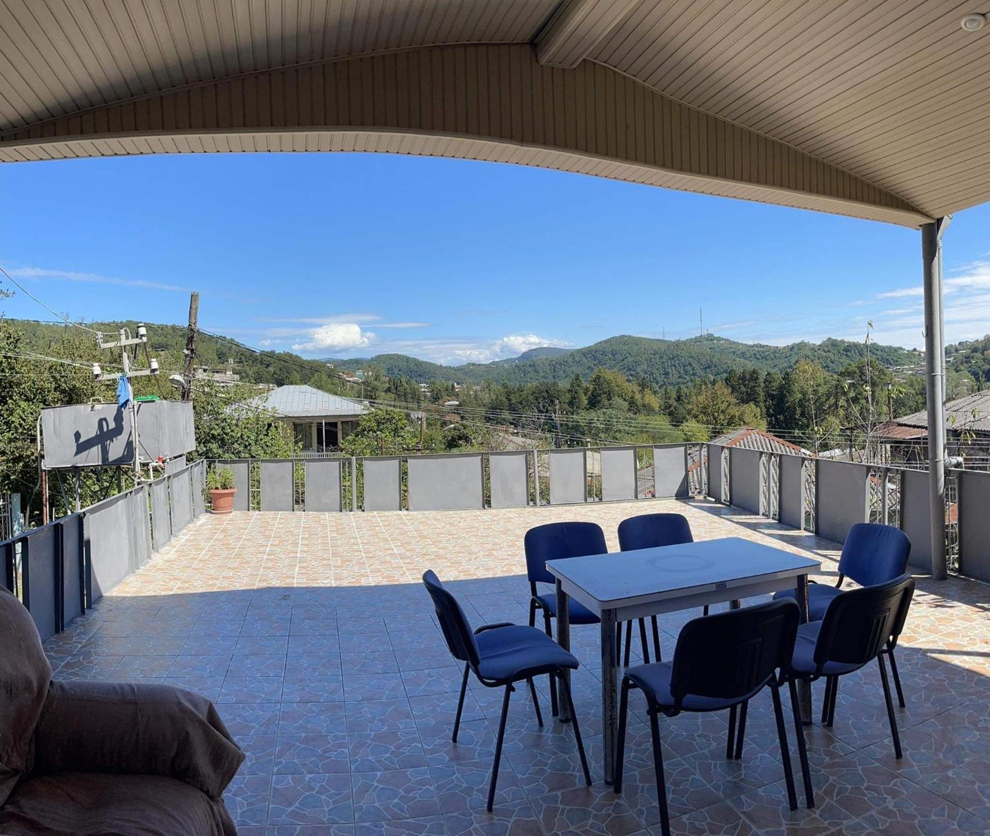 Belas House With Terrace Кутаиси Номер фото